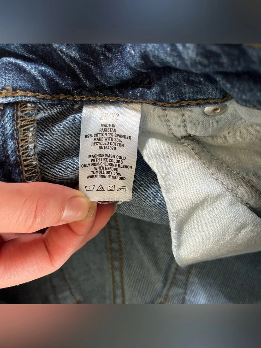 Men's Aeropostale Baggy Medium Wash Blue Denim 29